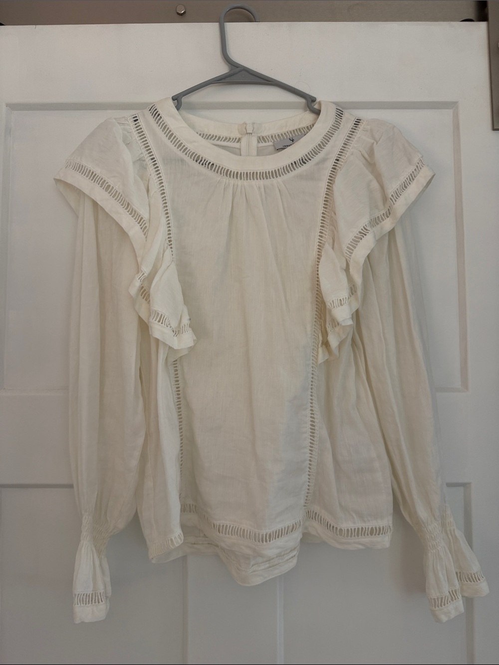 Women's Cream Ruffle-Trim Long Sleeve Blouse